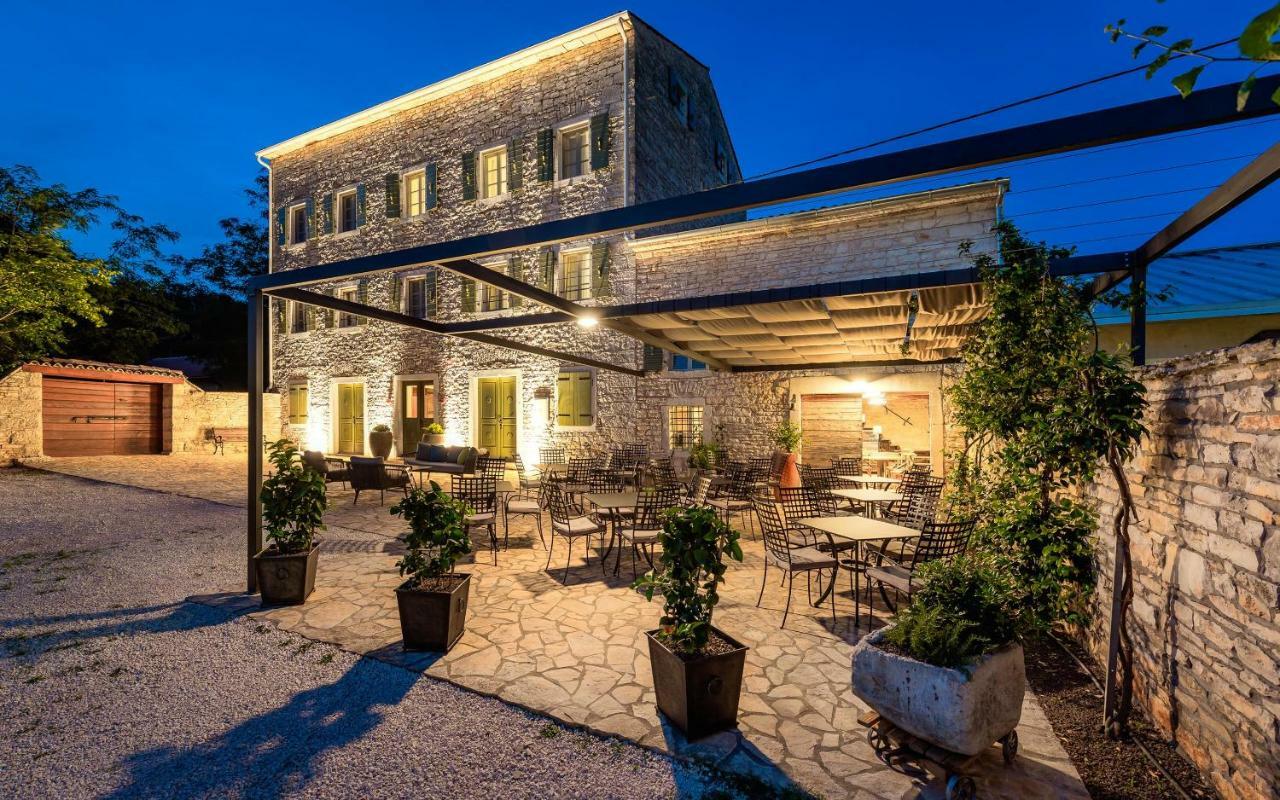 Отель Relais And Wine San Tommaso (Adults Only) Бале Экстерьер фото