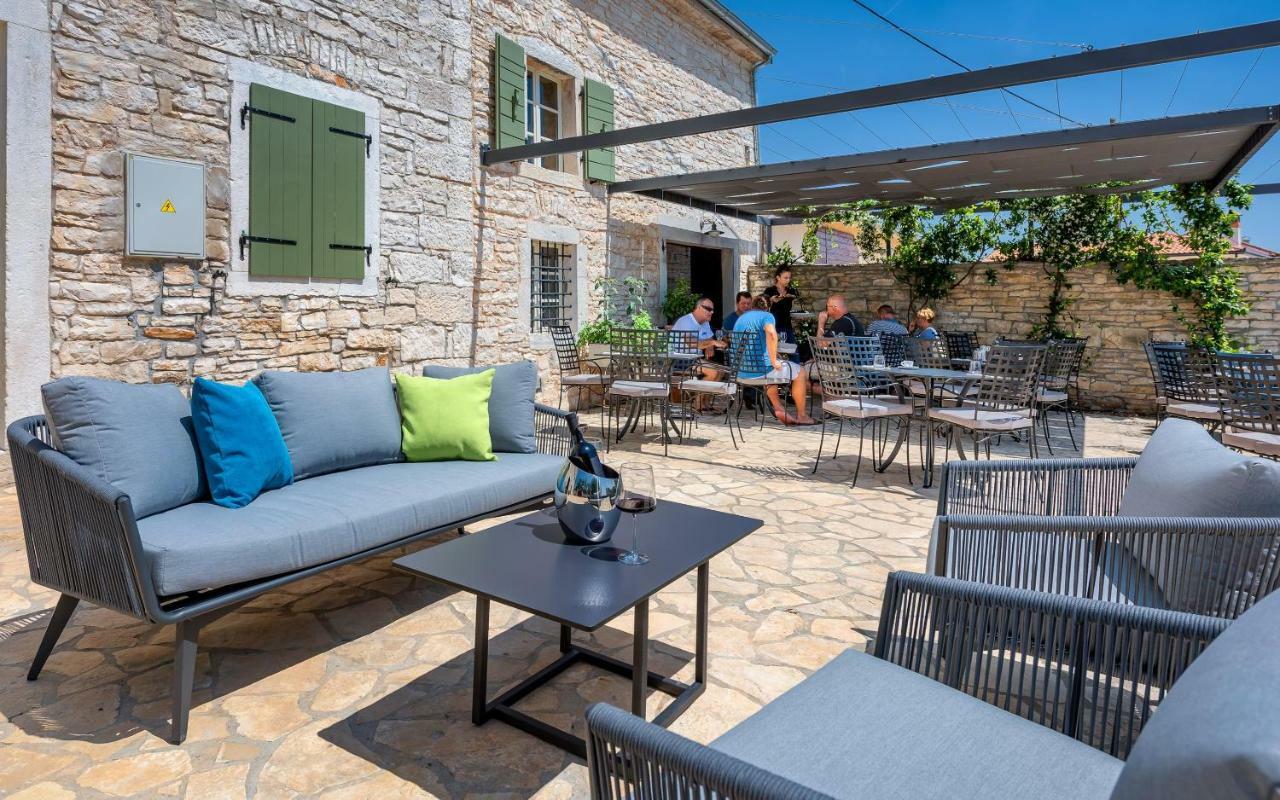Отель Relais And Wine San Tommaso (Adults Only) Бале Экстерьер фото