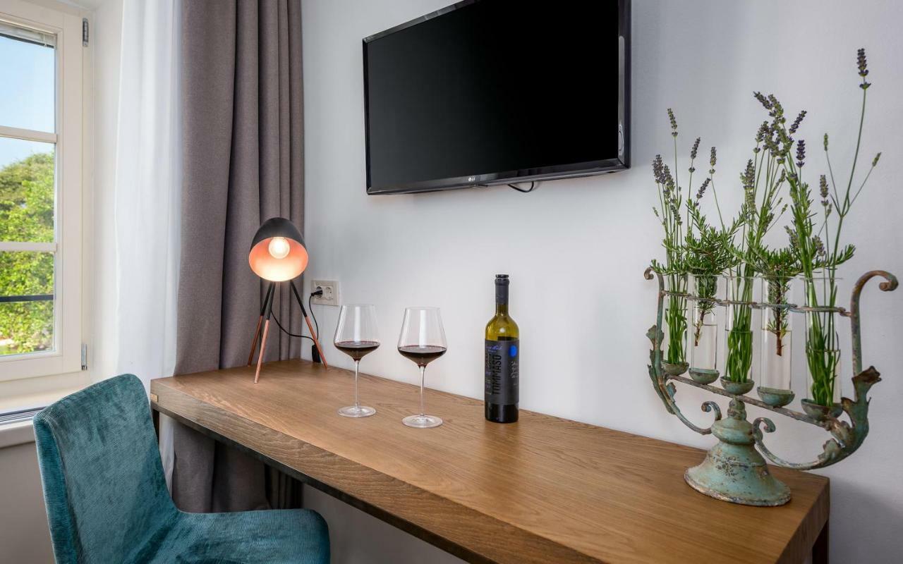 Отель Relais And Wine San Tommaso (Adults Only) Бале Экстерьер фото